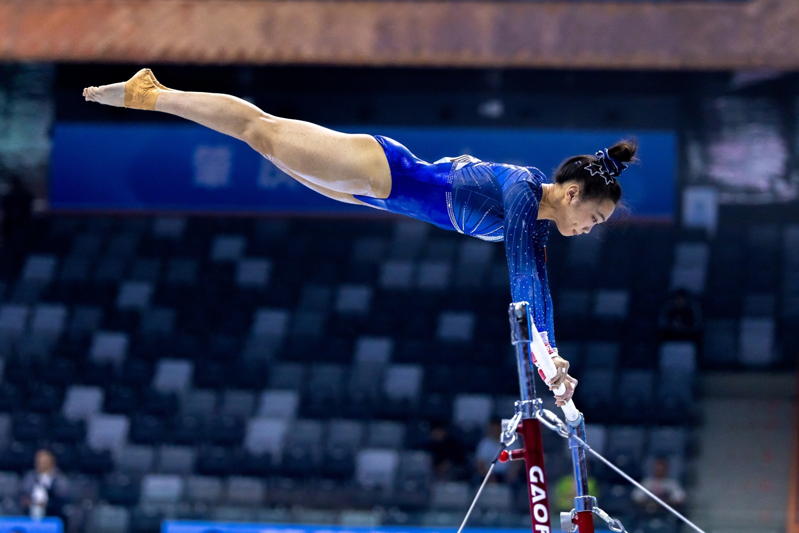 为什么捕手要搓揉新球表面的蜡