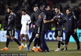 什么是“赢钱后的报复性消费”？解析这是如何毁掉你的资金曲线的。（为何赢钱后更易报复性消费？剖析它如何击垮你的资金曲线）